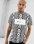 Mennace T-shirt In Snake Print-white