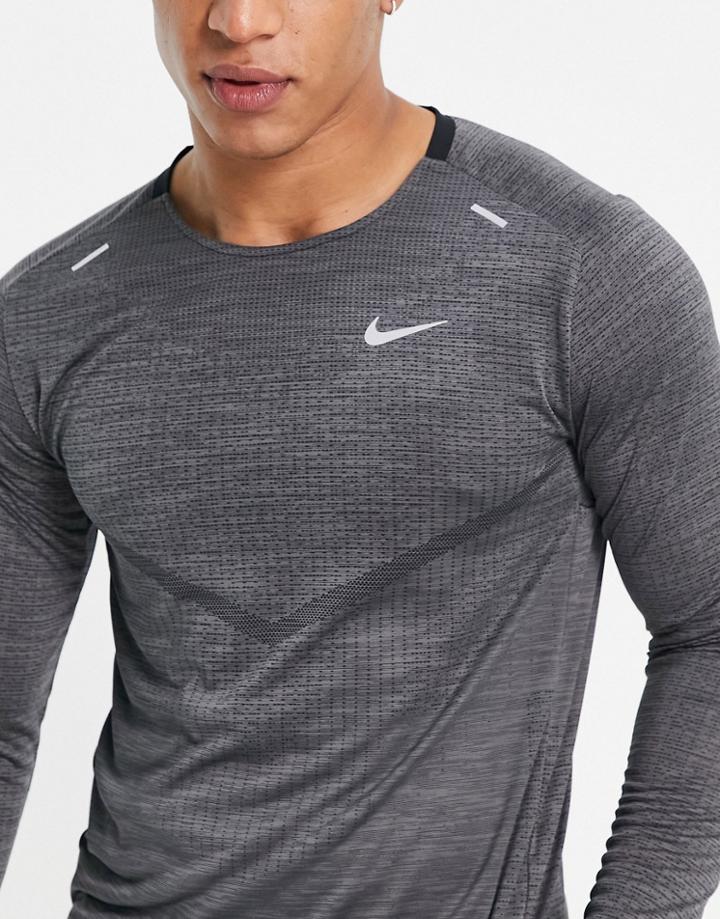 Nike Dri-fit Adv Techknit Ultra Long Sleeve Running Top In Black