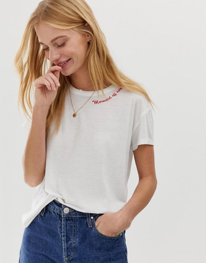 Jdy Slogan Neckline T-shirt In White - White
