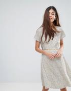 Yumi Nordic Dash Print Dress - White
