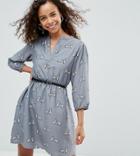 Yumi Petite Dress With 3/4 Sleeves In Polar Bear Print - Gray