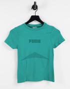 Puma Evostripe Evoknit T-shirt In Parasailing-green