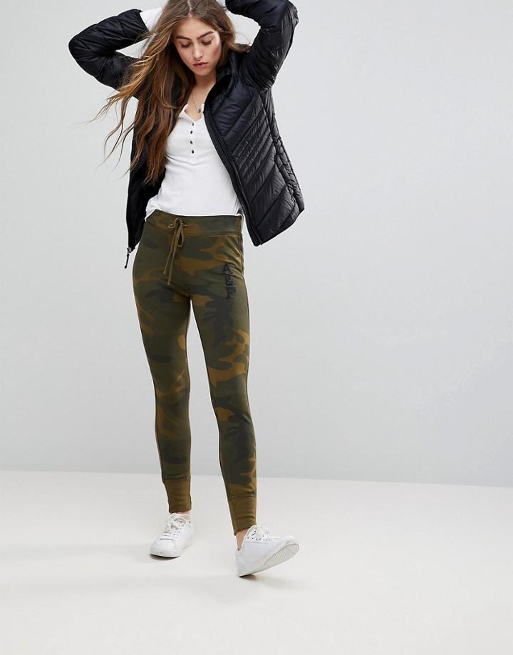 Abercrombie & Fitch Camo Jogger - Green