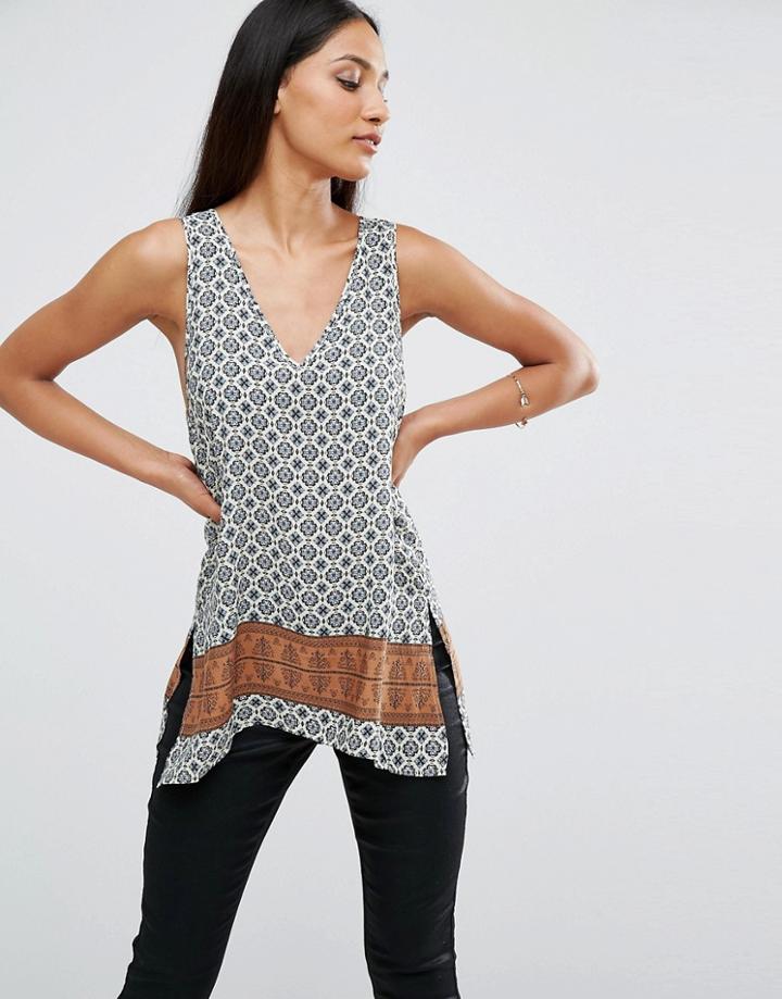 Ax Paris Vintage Printed V Neck Longline Top - Blue