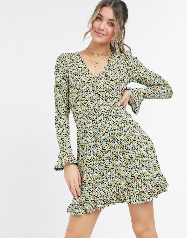 Miss Selfridge Long Sleeve Fit And Flare Dress In Floral Print-black