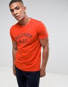 Tommy Hilfiger Chase Large Logo T-shirt In Red - Red
