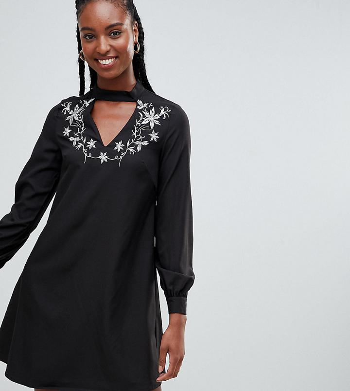 Glamorous Tall A-line Dress With Embroidered Choker Neck