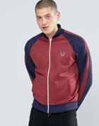 Fred Perry Bomber Jacket With Contrast Sleeves In Maroon - Red