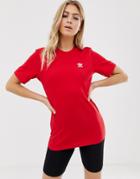Adidas Originals Essential Mini Logo T-shirt In Red - Red