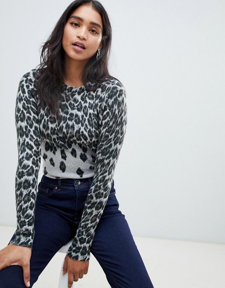 Oasis Sweater In Gray Leopard Print - Gray
