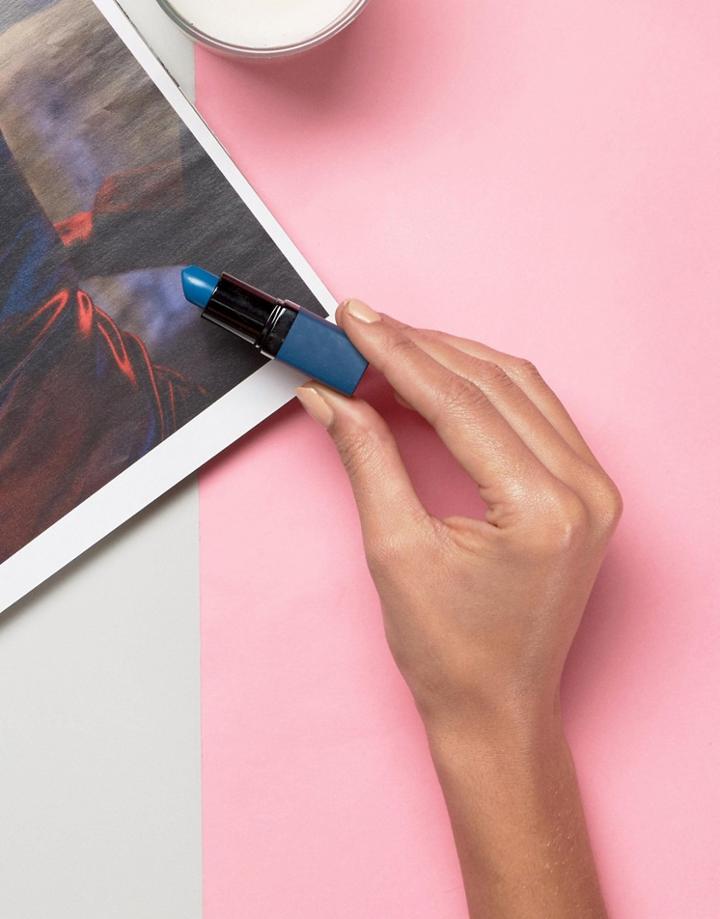 Barry M Neptune Color Change Lip Paint - Blue