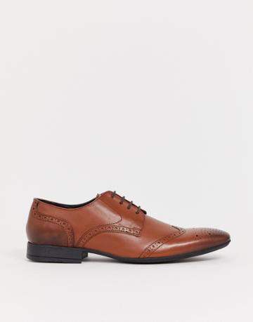 Moss London Brogue In Brown - Brown