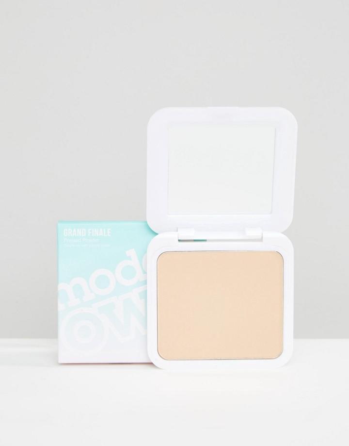 Models Own Grand Finale Pressed Powder - Golden Sand