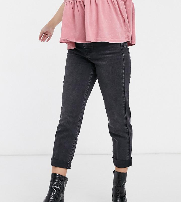 New Look Petite Waist Enhancing Mom Jeans In Black