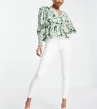 River Island Petite Mid Rise Skinny Jeans In White