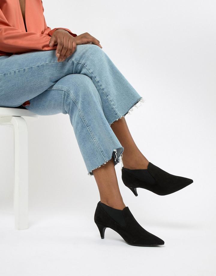 Qupid Kitten Heel Ankle Boots - Black