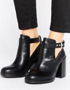 Pull & Bear Cut Out Heeled Ankle Boot - Black