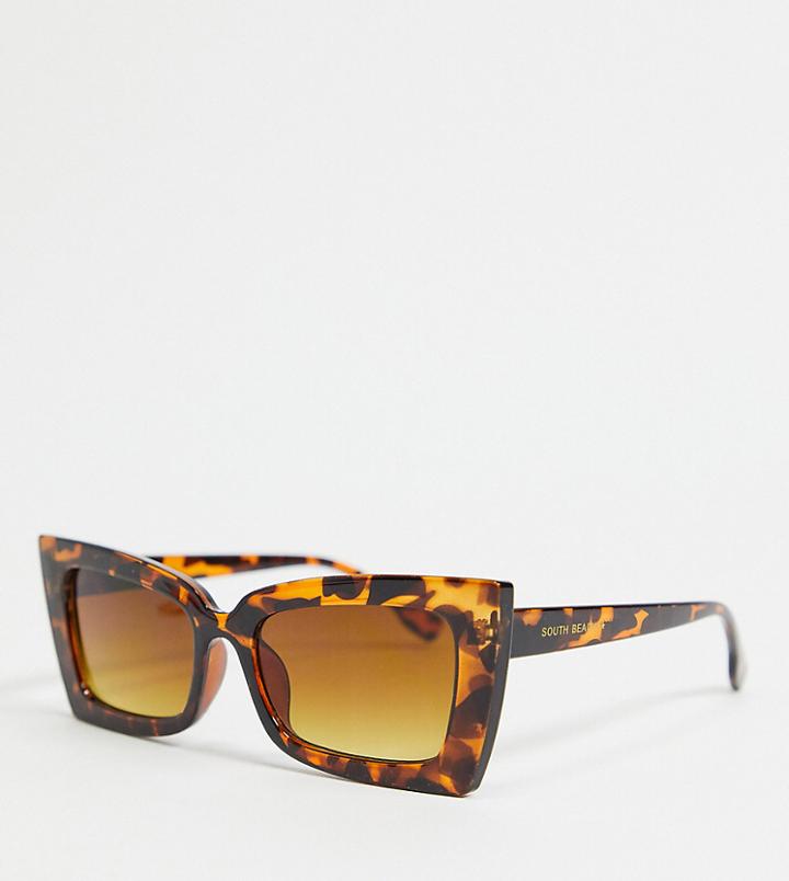 South Beach Chunky Cateye Sunglasses In Tort-brown