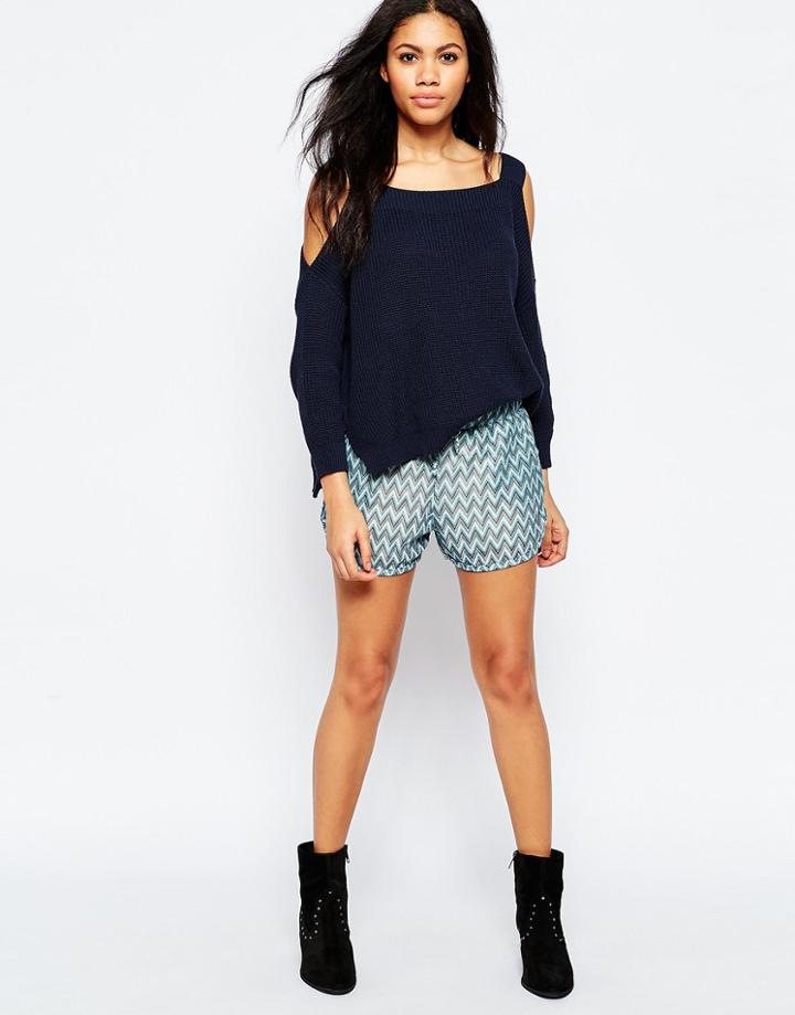 Brave Soul Dolphin Shorts In Zig Zag Print - Blue Combo
