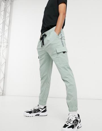 Asos Unrvlld Spply Oversized Tapered Sweatpant-green