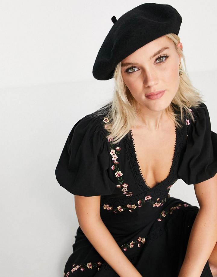 Monki Beatrice Responsible Wool Beret In Black