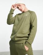 Adidas Originals Essentials Sweatshirt In Focus Olive-green