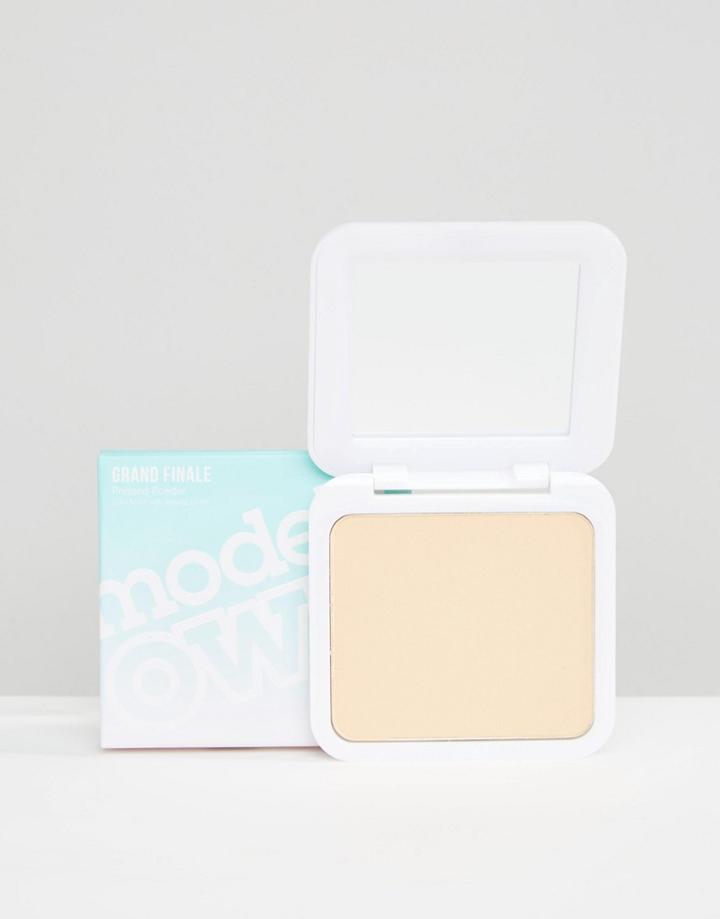 Models Own Grand Finale Pressed Powder - Amber