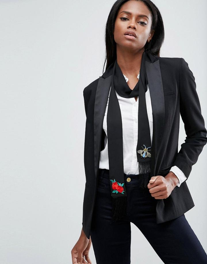 Asos Skinny Scarf With Badge And Fringe Tassels - Black