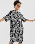 Monki Tiger Face Print Oversized T-shirt Dress In Black - Black