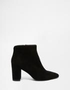 Vagabond Saida Black Suede Pointed Toe Ankle Boots - Black