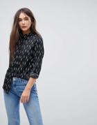 Brave Soul Flash Shirt In Lightning Print - Black