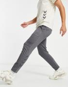 Hummel Isam Tapered Pants In Magnet-grey