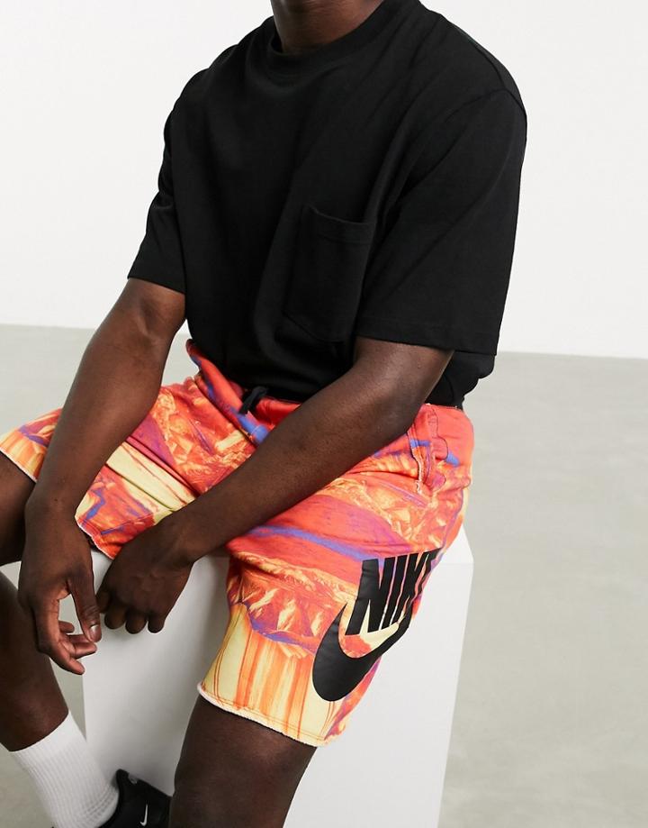Nike Alumni Shorts In Orange