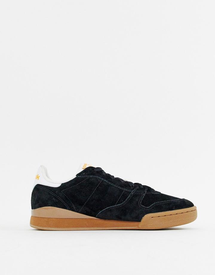Reebok Phase 1 Sneakers Black With Gum Sole