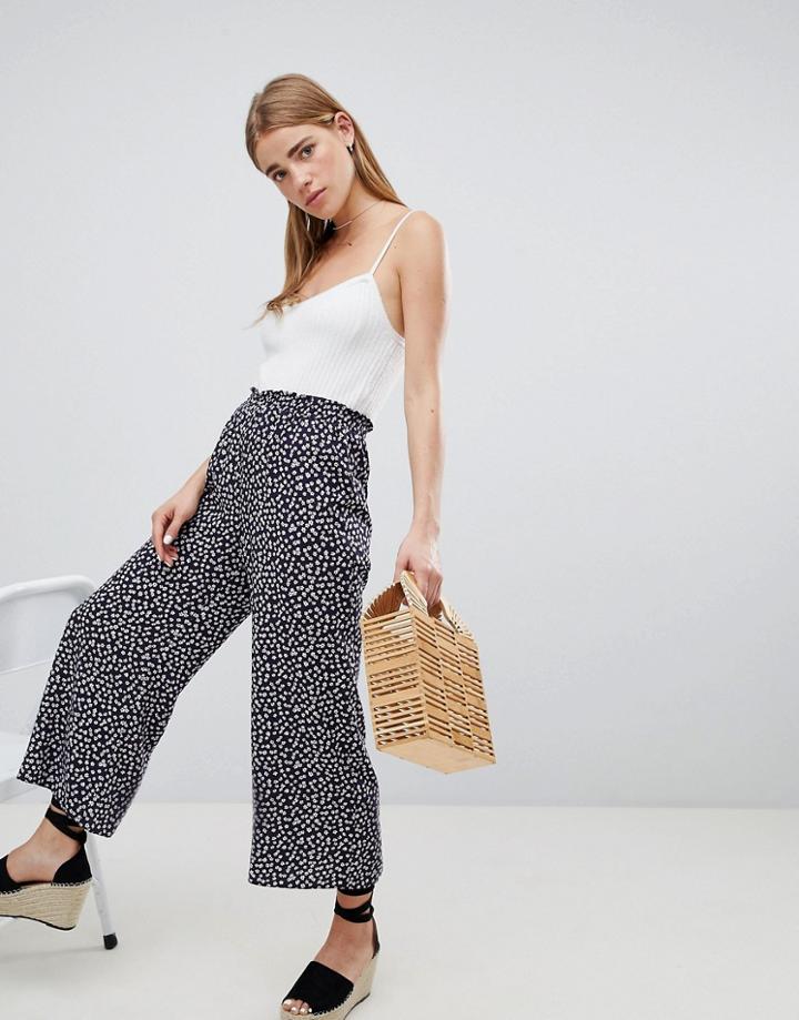 Nobody's Child Wide Leg Pants In Daisy Print Two-piece - Black
