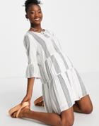 En Cr Me Mini Tiered Smock Dress With Ladder Detail In Stripe-white