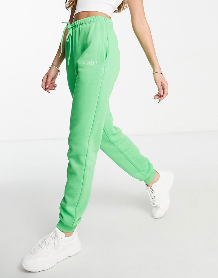 Pieces Tella Chill Sweatpants In Green
