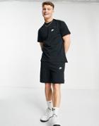 Nike Modern Essentials Pocket T-shirt In Black