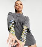 Asyou Printed Mesh Long Sleeved Top With Fingerloops In Charcoal-gray