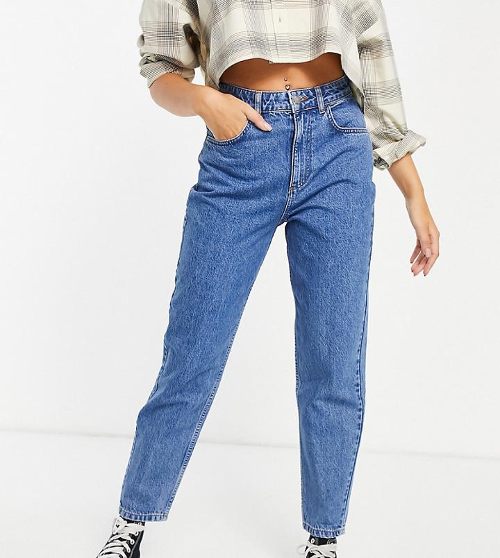 Reclaimed Vintage 92 Regular Mom Jean In Pretty Blue-blues