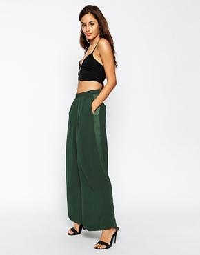Asos Wide Leg Trouser In Satin Back - Bottle Green