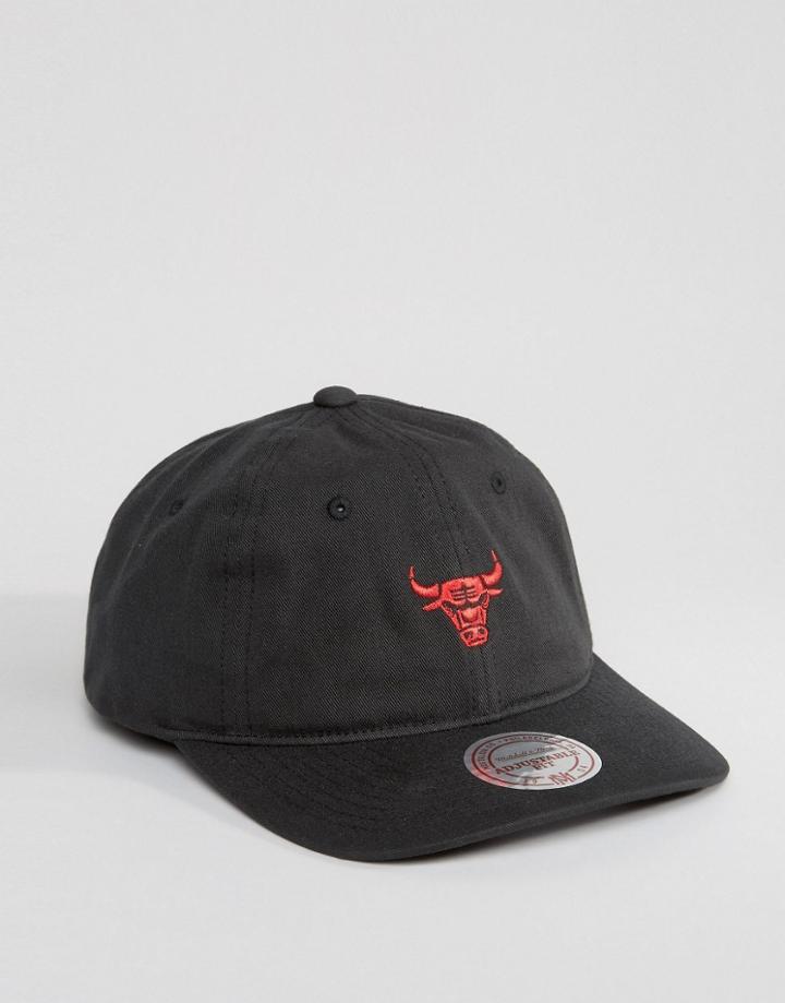Mitchell & Ness Chukker Adjustable Cap Chicago Bulls - Black