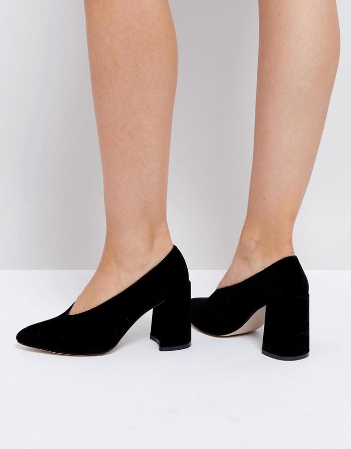 Boohoo Vamp Block Heeled Shoe - Black