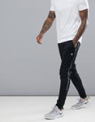 Jack & Jones Core Performance Slim Fit Training Joggers In Quick Dry Fabric - Black