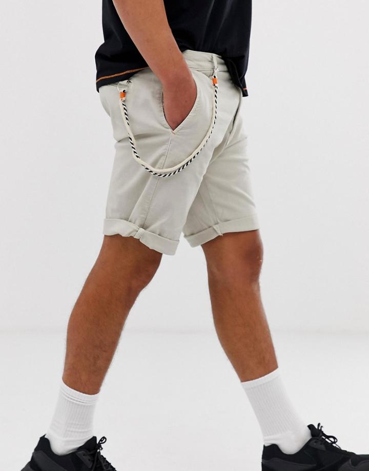 Bershka Slim Cargo Shorts In Sand