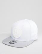 New Era 9fifty Snapback Cap Brooklyn Nets Rubber Logo - White