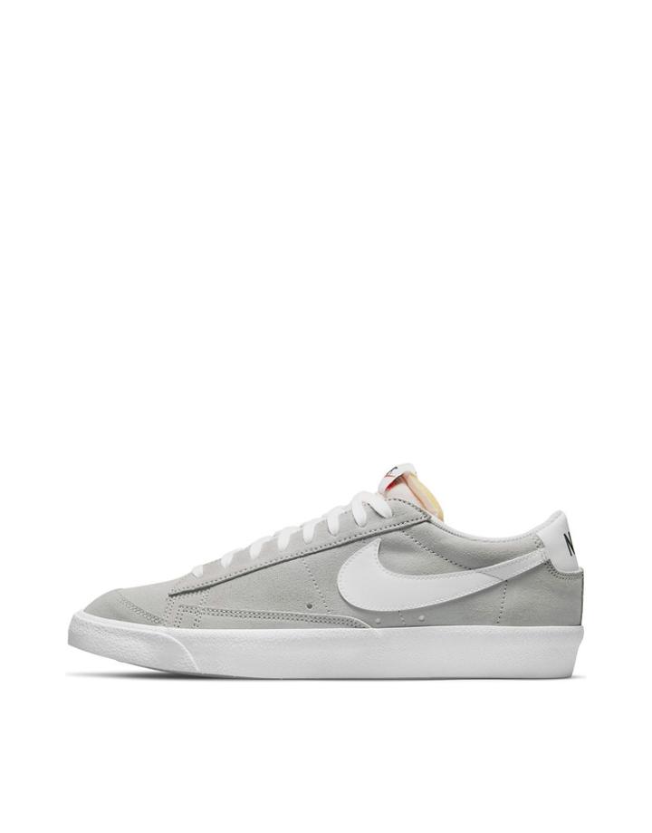 Nike Blazer Low '77 Vntg Suede Sneakers In Light Smoke Gray-grey