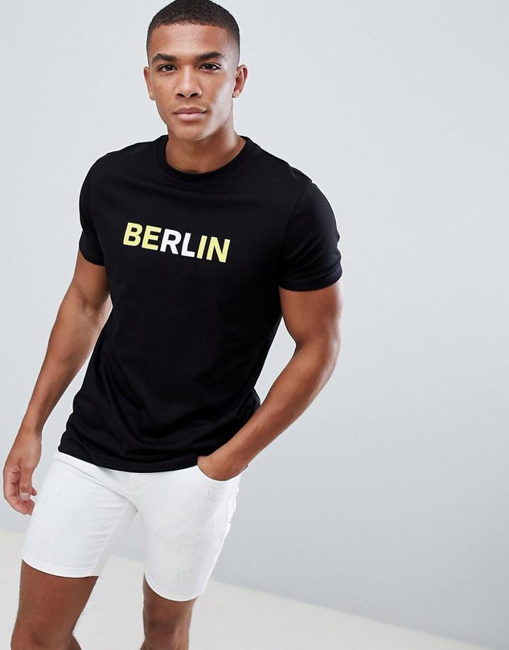 Asos Design T-shirt With Berlin Print - Black