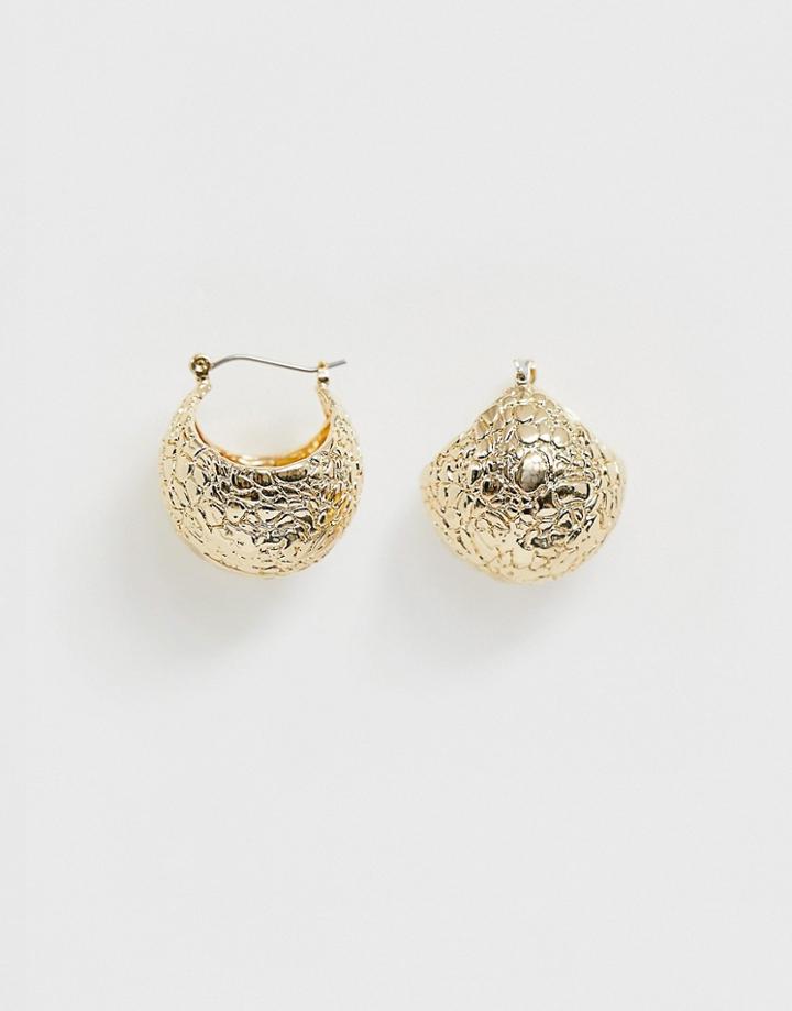 Asos Design Hoop Earrings In Ball Shape In Textured Gold Tone - Gold