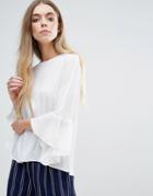 Brave Soul Fluted Sleeve Top - Cream